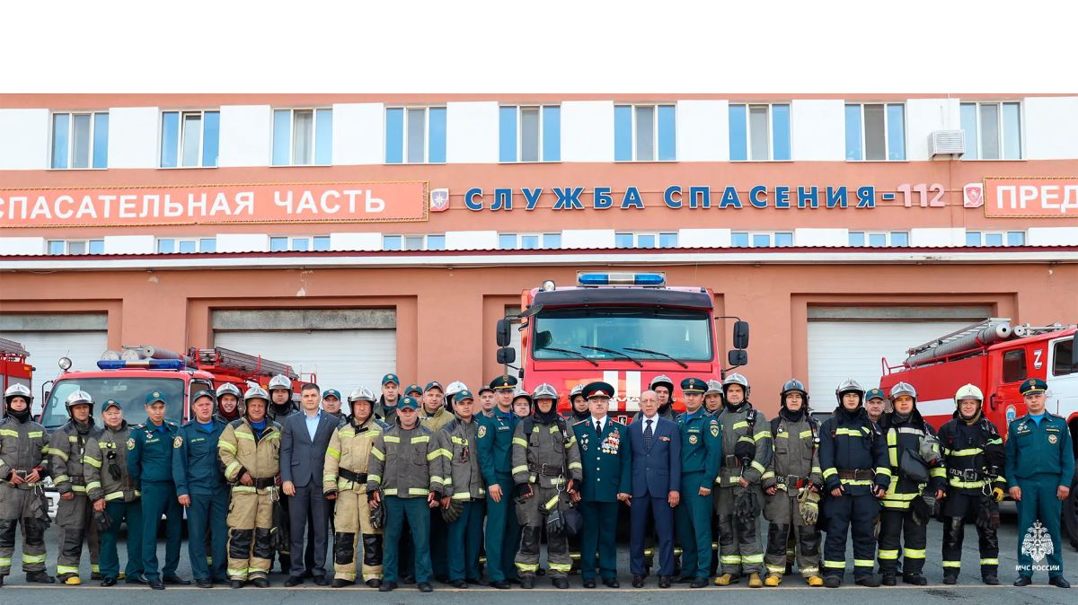 40 лет мужества, отваги и верного служения людям!