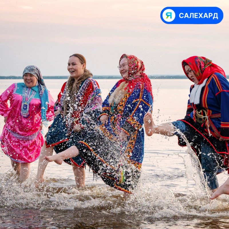 В Салехарде прошла фотосессия для коренных северянок В Салехарде прошла фотосессия для коренных северянок