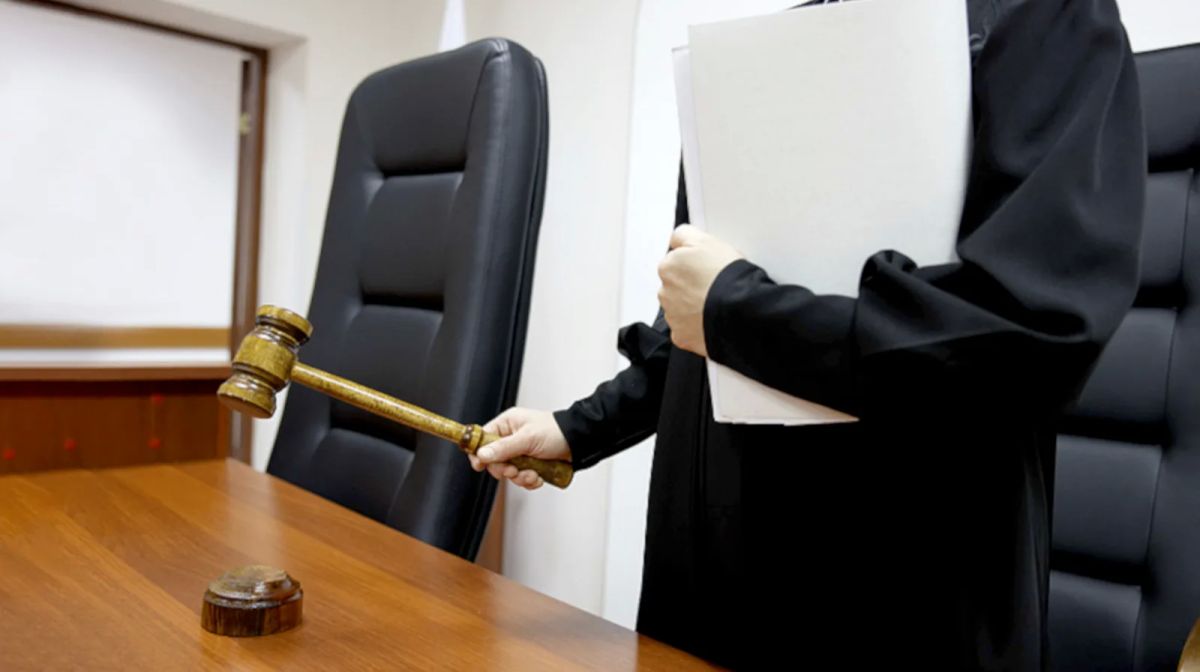 У жителя Губкинского отобрали гражданство после жестокой расправы над женщиной