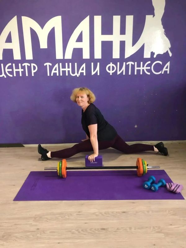 В День физкультурника сотрудники службы по делам архивов ЯНАО присоединяются к поздравлениям и желают неиссякаемой энергии, бодрости духа, крепкого здоровья и новых личных рекордов! В День физкультурника сотрудники службы по делам архивов ЯНАО присоединяются к поздравлениям и желают неиссякаемой энергии, бодрости духа, крепкого здоровья и новых личных рекордов!