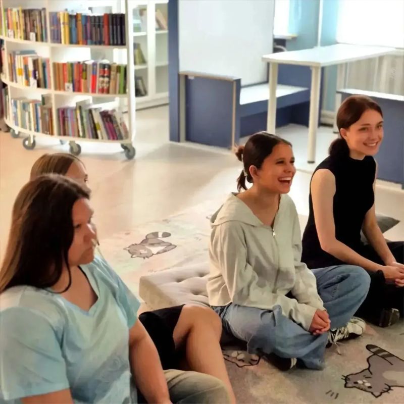 Воскресный кинопросмотр по книгам в салехардской «Точке» Воскресный кинопросмотр по книгам в салехардской «Точке»
