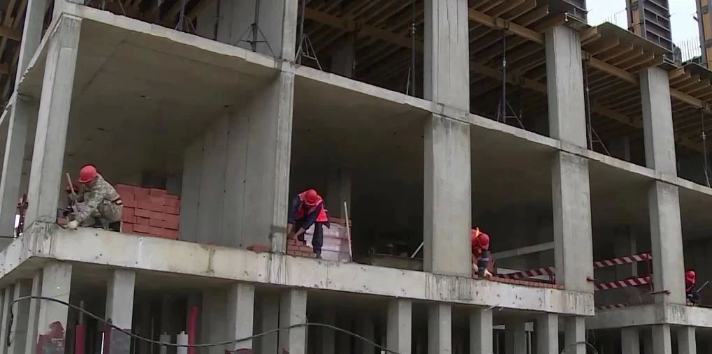 Особую дату отмечает Россия — День строителя