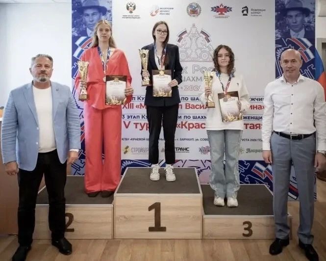 Шахматистка из Салехарда выиграла III этап Кубка России «Красоты Алтая»