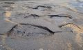 В Салехарде отсыпали щебнем тротуар после обращения в Народный фронт
