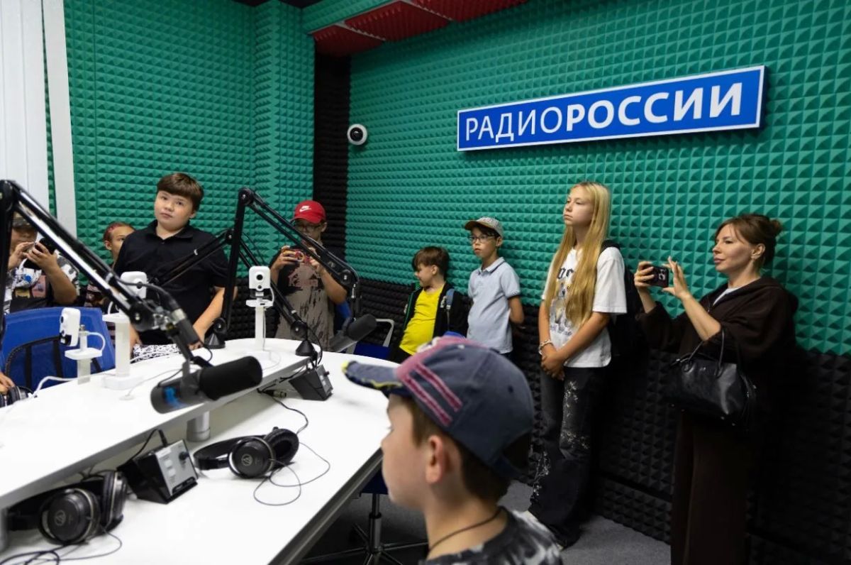 Участники «Горизонта» побывали в гостях у ГТРК «Ямал» Участники «Горизонта» побывали в гостях у ГТРК «Ямал»