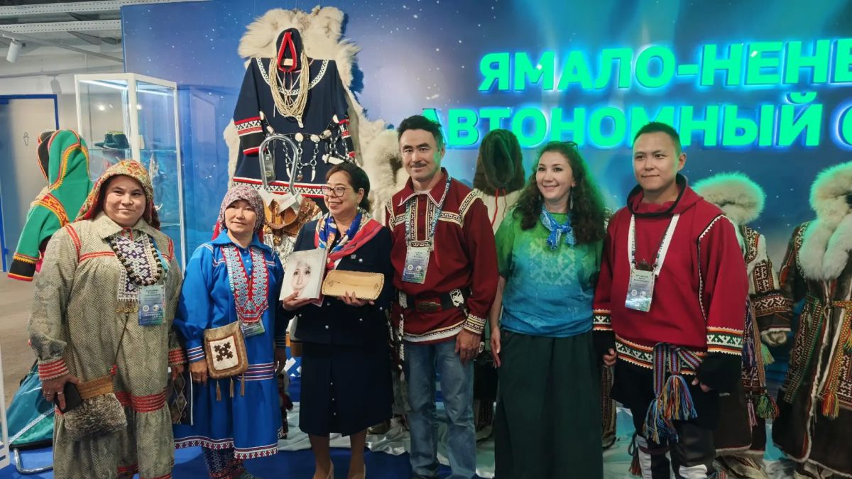 День 2. Ямал покоряет сердца посетителей XXI Международной выставки-ярмарки "Сокровища Севера День 2. Ямал покоряет сердца посетителей XXI Международной выставки-ярмарки "Сокровища Севера