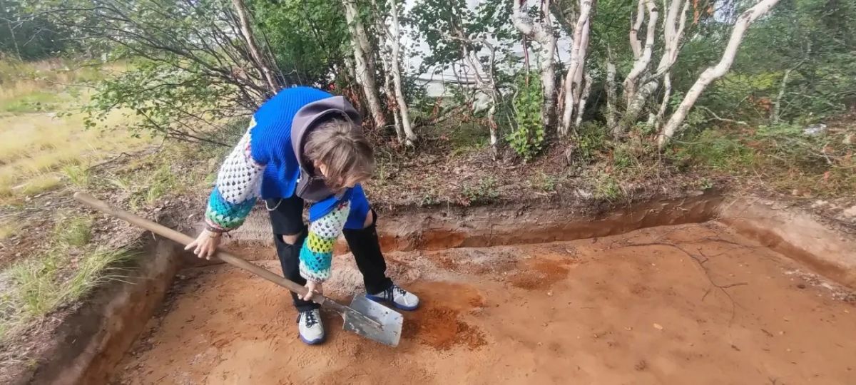 С Днём археолога!. Археологи помогают нам заглянуть в прошлое и узнать больше об истории родного края С Днём археолога!. Археологи помогают нам заглянуть в прошлое и узнать больше об истории родного края