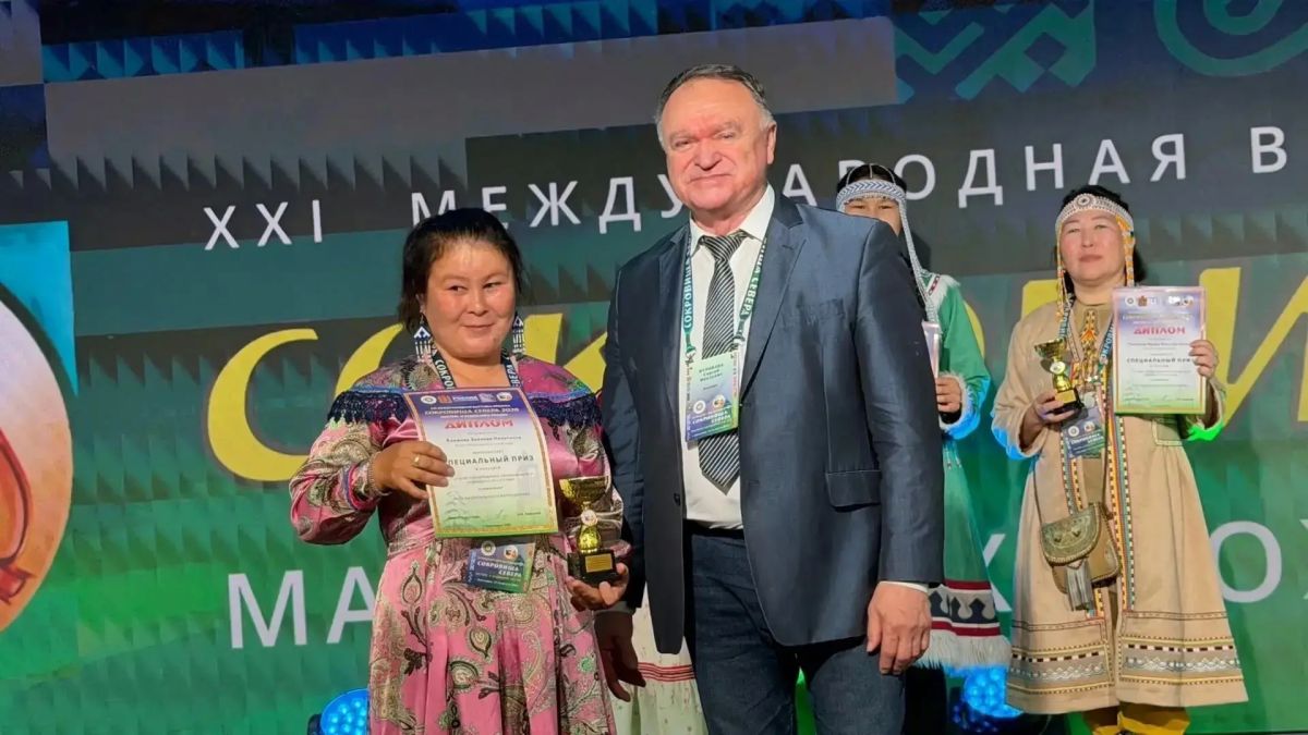 Ямальские мастера стали победителями в Международной выставке-ярмарке «Сокровища Севера» в Красноярске Ямальские мастера стали победителями в Международной выставке-ярмарке «Сокровища Севера» в Красноярске