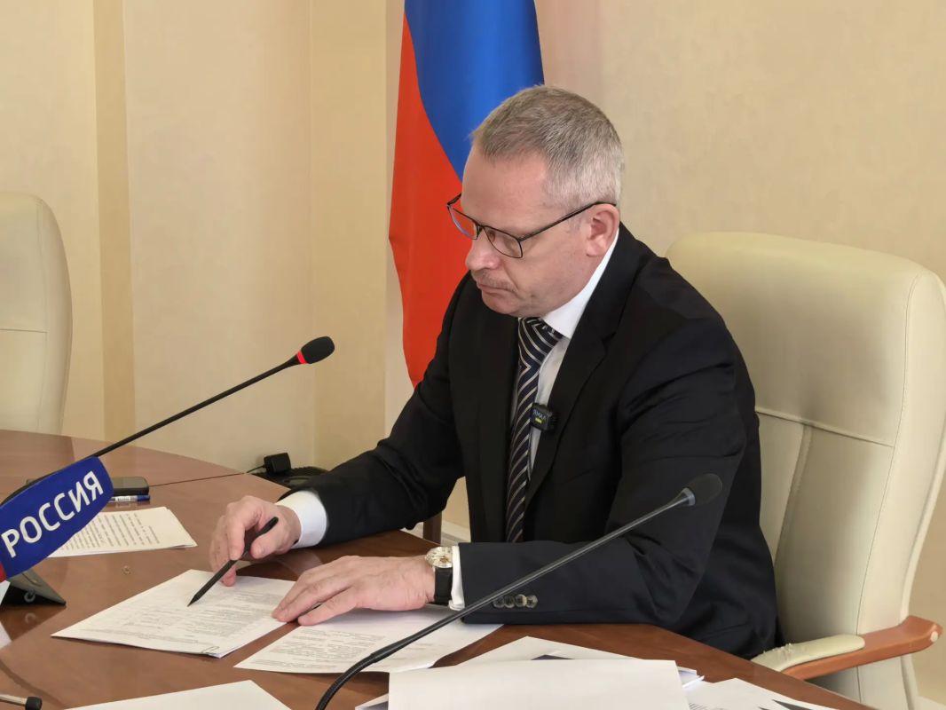 В Избиркоме Ямала прошла жеребьевка по распределению бесплатного эфирного времени и печатной площади в СМИ для размещения агитационных материалов кандидатов и партий на выборах в Государственную Думу и Тюменскую областную...