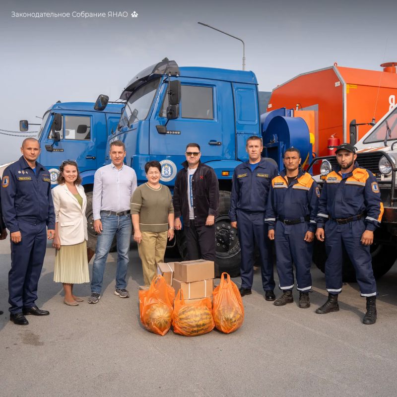Помогли тем, кто сегодня защищает от огня ямальскую тундру и лес Помогли тем, кто сегодня защищает от огня ямальскую тундру и лес