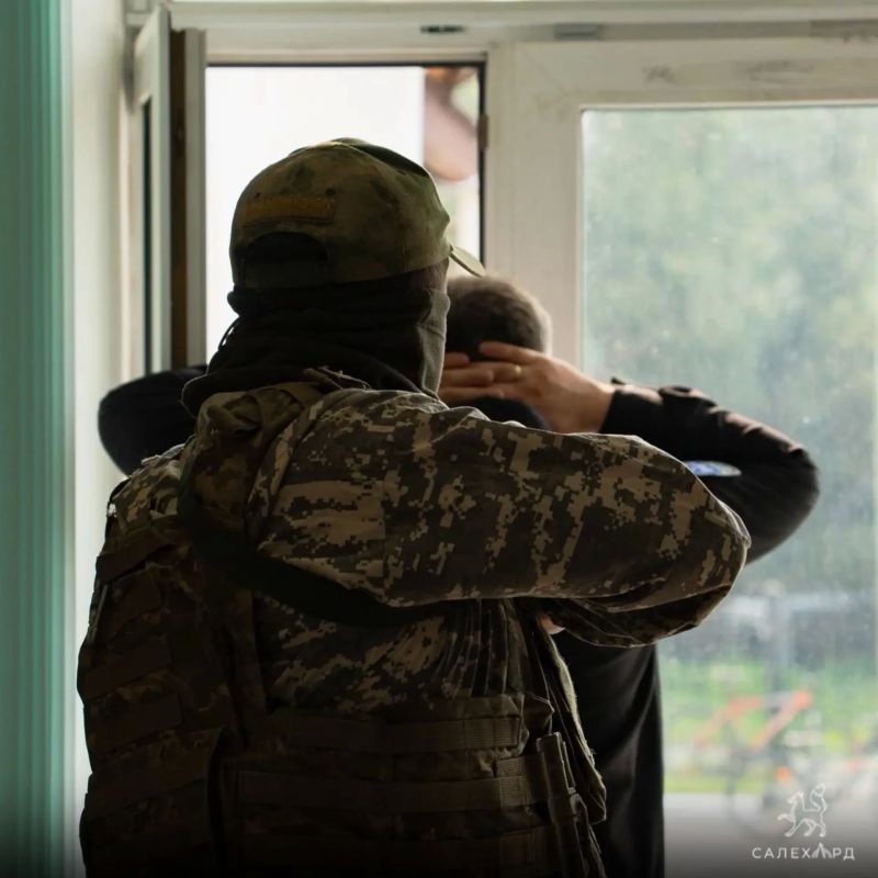 Во всех образовательных учреждениях Салехарда прошли тренировки по действиям при возникновении чрезвычайных ситуаций Во всех образовательных учреждениях Салехарда прошли тренировки по действиям при возникновении чрезвычайных ситуаций
