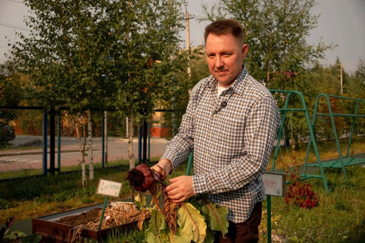 «Вот это я понимаю — огород!»: глава Губкинского похвалил юных садоводов «Вот это я понимаю — огород!»: глава Губкинского похвалил юных садоводов
