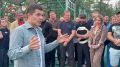 Подростки из Лимбяяхи, которые участвовали в летней трудовой кампании, поблагодарили губернатора за возможность накопить на исполнение мечты