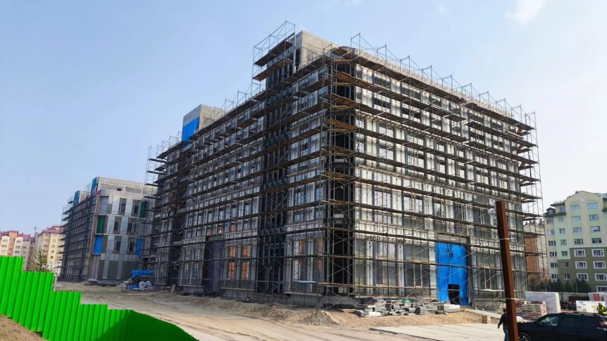 Готовность современной поликлиники для взрослых в Новом Уренгое составляет 50% Готовность современной поликлиники для взрослых в Новом Уренгое составляет 50%