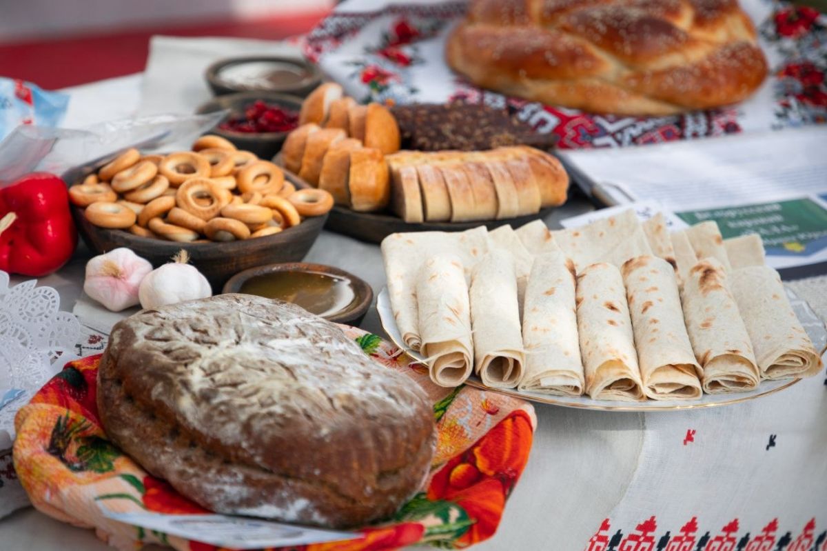 Центр согласия, красоты, вкуса и настоящего радушия сегодня был возле «Миксера»! Центр согласия, красоты, вкуса и настоящего радушия сегодня был возле «Миксера»!