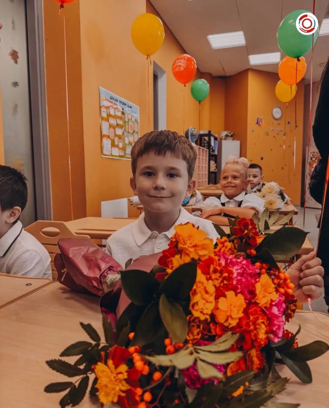 В добрый путь, школьники! В добрый путь, школьники!