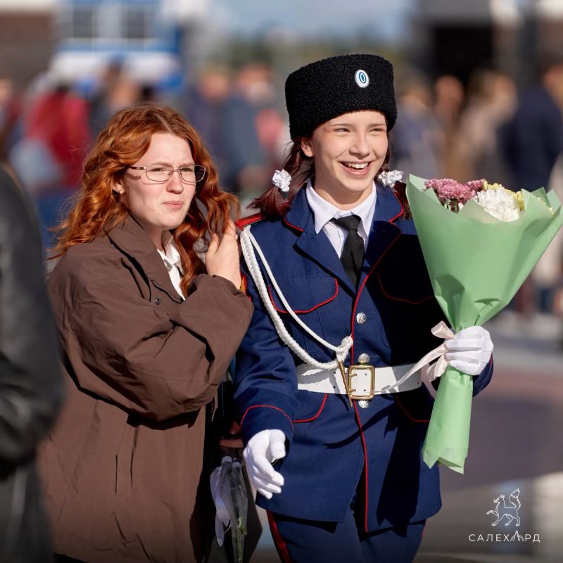 Нарядные, счастливые и немного взволнованные Нарядные, счастливые и немного взволнованные