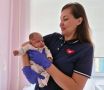 В Новом Уренгое выходили малышку весом 630 граммов