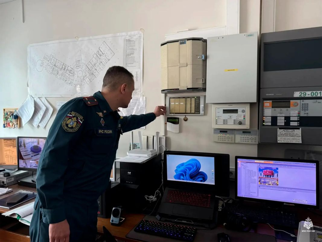 В городе Губкинский проведены внеплановые проверки двух объектов защиты, организованные изза участившихся ложных срабатываний систем противопожарной защиты В городе Губкинский проведены внеплановые проверки двух объектов защиты, организованные изза участившихся ложных срабатываний систем противопожарной защиты