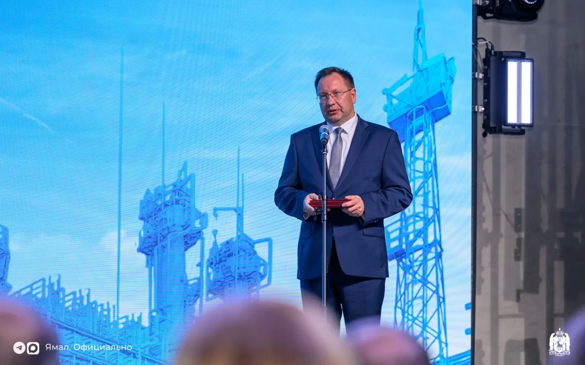Ямал чествует нефтяников и газовиков Ямал чествует нефтяников и газовиков