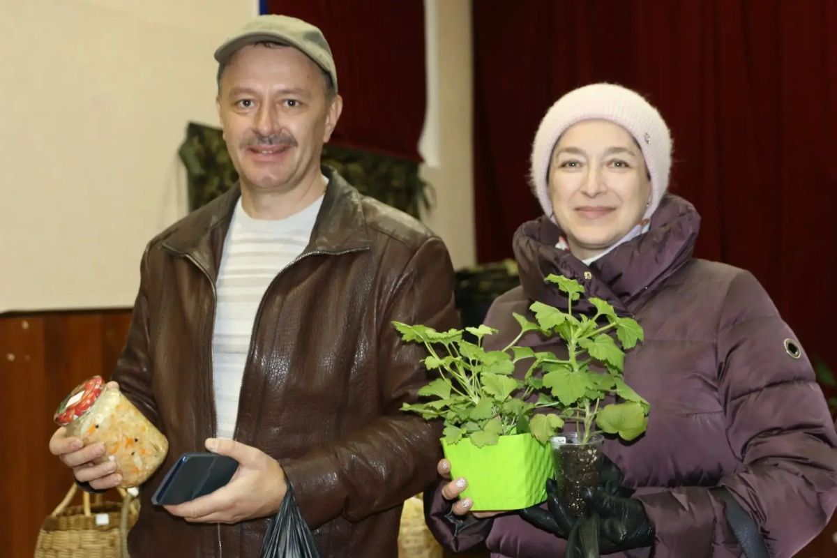 В Красноселькупе пройдет осенняя благотворительная ярмарка в поддержку участников СВО В Красноселькупе пройдет осенняя благотворительная ярмарка в поддержку участников СВО