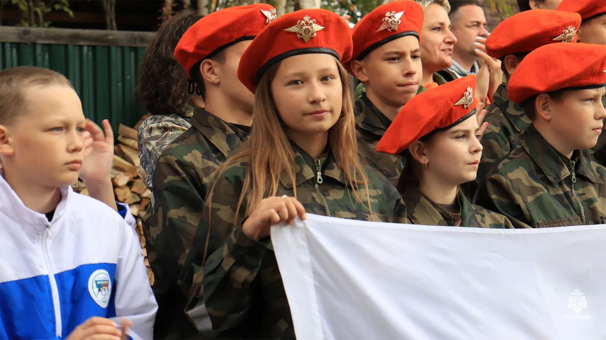 В Салехарде стартовал XXIII окружной слёт-соревнование учащихся «Школа безопасности» В Салехарде стартовал XXIII окружной слёт-соревнование учащихся «Школа безопасности»