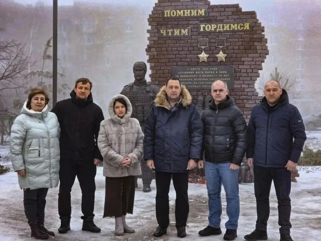 Салехард поздравил Волноваху со 145-летним юбилеем Салехард поздравил Волноваху со 145-летним юбилеем