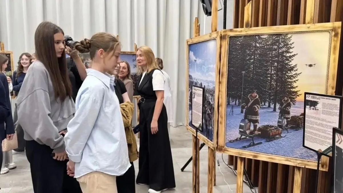 В Тюмени открылась выставка «Сэрим нянг» В Тюмени открылась выставка «Сэрим нянг»