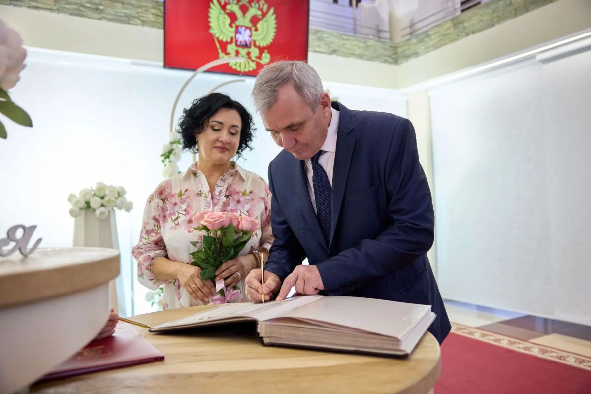 Коралловый юбилей и тройной праздник: супруги Ткач отмечают 35 лет совместной жизни! Коралловый юбилей и тройной праздник: супруги Ткач отмечают 35 лет совместной жизни!
