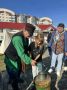 Как делают кружево на коклюшках? Что такое верховая набойка по ткани XVII века? И можно ли самому попробовать поработать с оленьей шкурой? Всё это сегодня можно увидеть и попробовать у «Млечного пути»