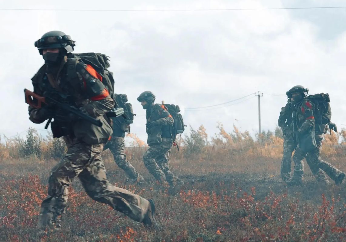 В Салехарде наградили победителей соревнований «Путь ВОИНа» В Салехарде наградили победителей соревнований «Путь ВОИНа»