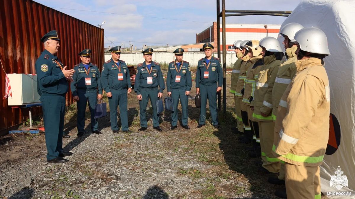 В Тюмени завершился региональный конкурс профессионального мастерства среди пожарных экспертов В Тюмени завершился региональный конкурс профессионального мастерства среди пожарных экспертов