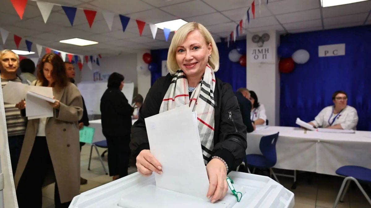 Первый день голосования завершен Первый день голосования завершен