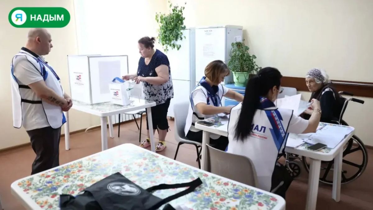 В Надымской больнице организовали голосование для пациентов и врачей В Надымской больнице организовали голосование для пациентов и врачей