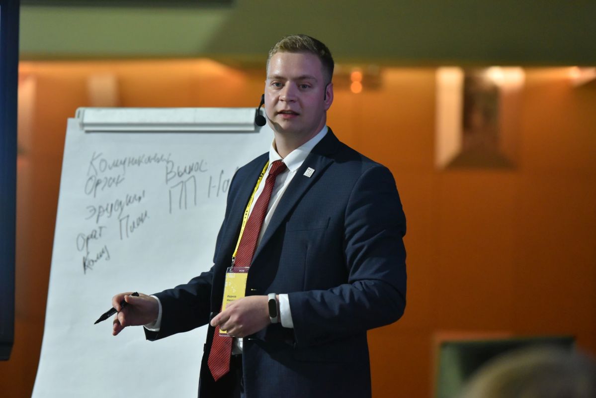 Дмитрий Чернышенко: Финал конкурса «Мастер года – 2026» соберет педагогов колледжей и техникумов из всех регионов России Дмитрий Чернышенко: Финал конкурса «Мастер года – 2026» соберет педагогов колледжей и техникумов из всех регионов России