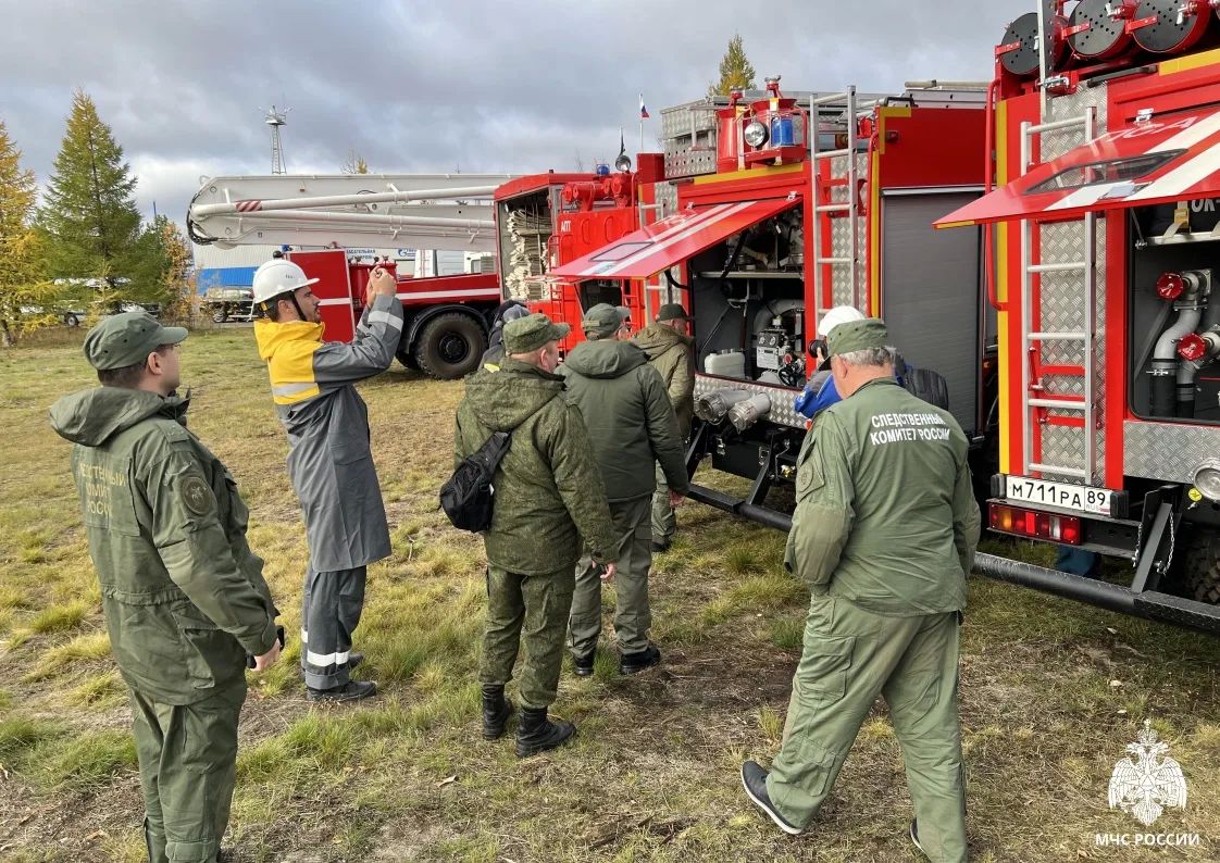 На учебно-тренировочном полигоне Нового Уренгоя прошли показательные пожарно-тактические учения На учебно-тренировочном полигоне Нового Уренгоя прошли показательные пожарно-тактические учения