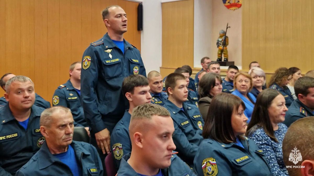 Завершились рабочие поездки начальника Главного управления МЧС России по ЯНАО Завершились рабочие поездки начальника Главного управления МЧС России по ЯНАО