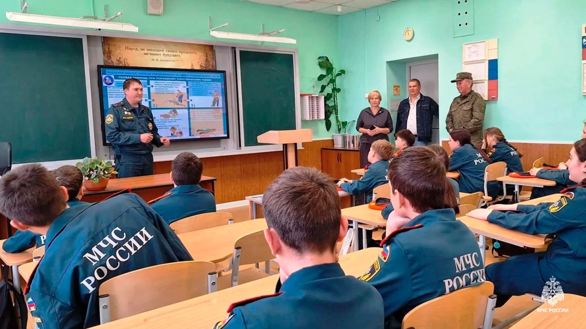 Торжественное открытие кадетского года в Надыме: воспитание будущих защитников Торжественное открытие кадетского года в Надыме: воспитание будущих защитников