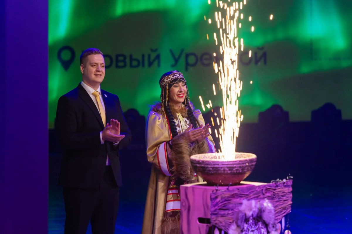 В Новом Уренгое состоялось торжественное открытие финала Всероссийского конкурса среди педагогических работников системы среднего профессионального образования «Мастер года», который проводится в рамках нацпроекта «Молодежь... В Новом Уренгое состоялось торжественное открытие финала Всероссийского конкурса среди педагогических работников системы среднего профессионального образования «Мастер года», который проводится в рамках нацпроекта «Молодежь...