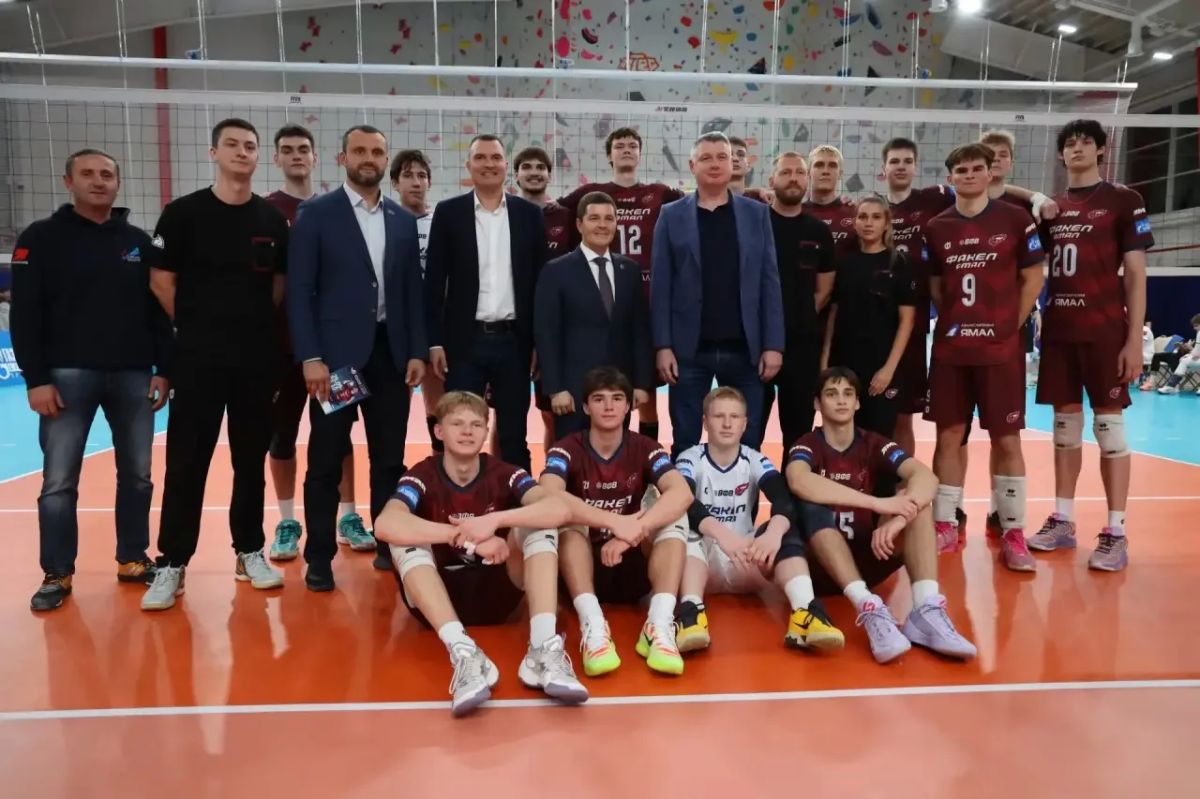 Победный старт «Факела-Ямал» на новой арене Победный старт «Факела-Ямал» на новой арене