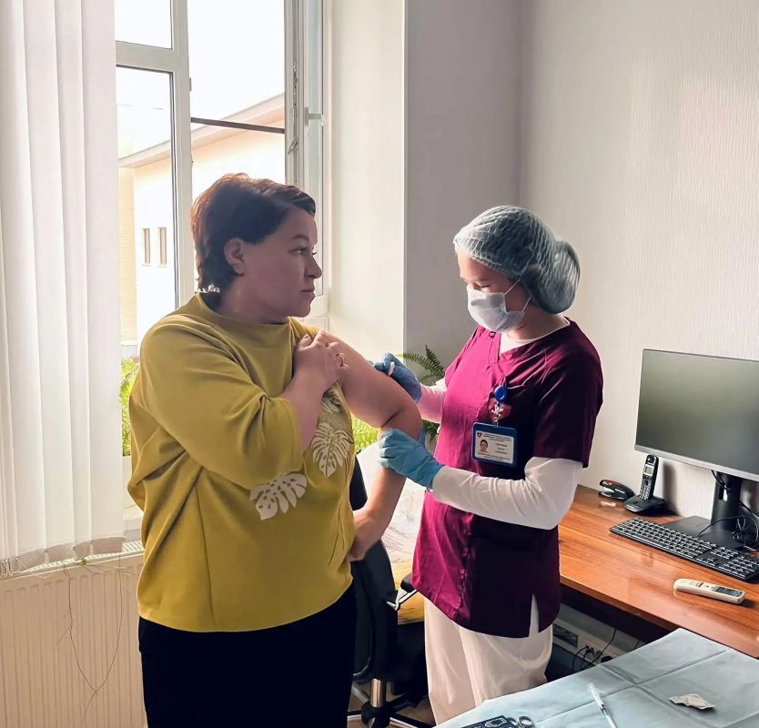 На Ямале активно продолжается вакцинация от гриппа На Ямале активно продолжается вакцинация от гриппа