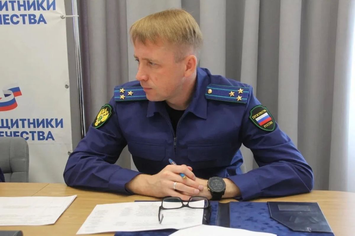 Заместитель прокурора Ямало-Ненецкого автономного округа Александр Демин провел личный прием граждан в региональном филиале Государственного фонда поддержки участников СВО «Защитники Отечества»