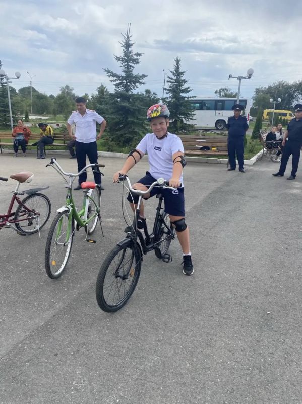 30 лет побед и достижений отряда юных инспекторов движения второй школы