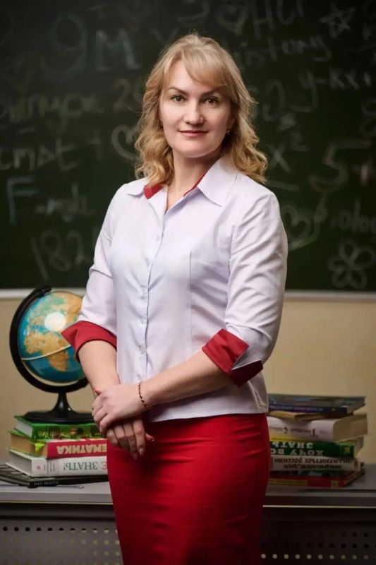 Четыре педагога Салехарда отмечены специальной премией «За большой вклад в воспитание»