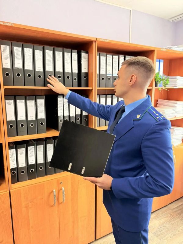 После вмешательства прокуратуры Пуровского района многодетная семья участника спецоперации восстановлена на учете граждан, имеющих право на предоставление земельного участка в собственность бесплатно
