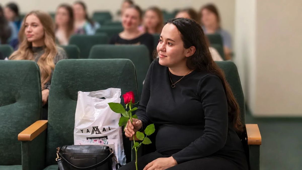 На Ямале подготовили насыщенную программу для будущих мам ко Дню беременных На Ямале подготовили насыщенную программу для будущих мам ко Дню беременных
