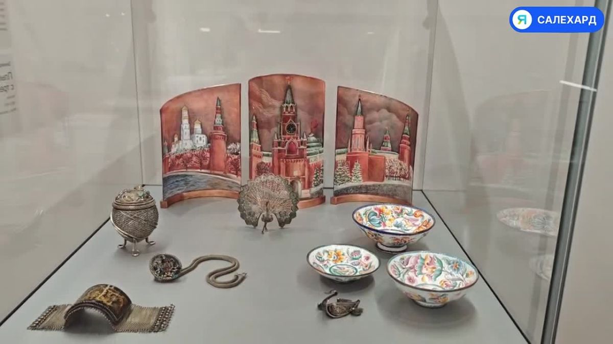 Из Царицыно в Салехард привезли ювелирные украшения советской эпохи
