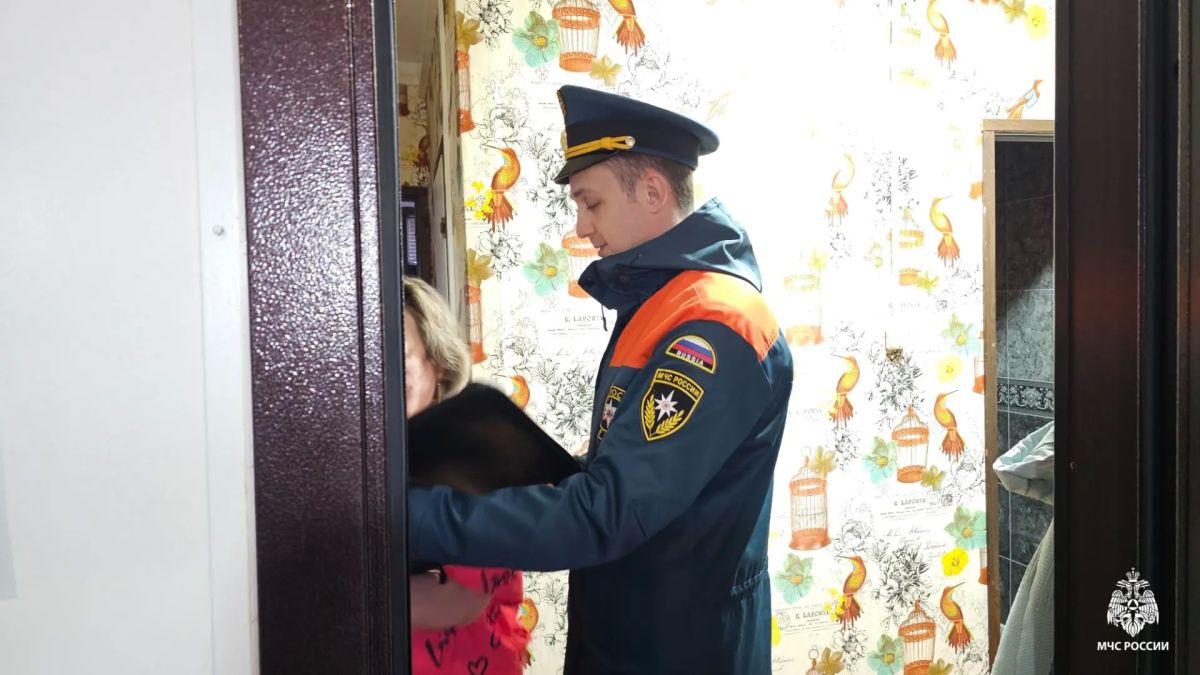 Главное — не допустить пожар: в Ноябрьске усилены меры профилактики в жилом секторе Главное — не допустить пожар: в Ноябрьске усилены меры профилактики в жилом секторе