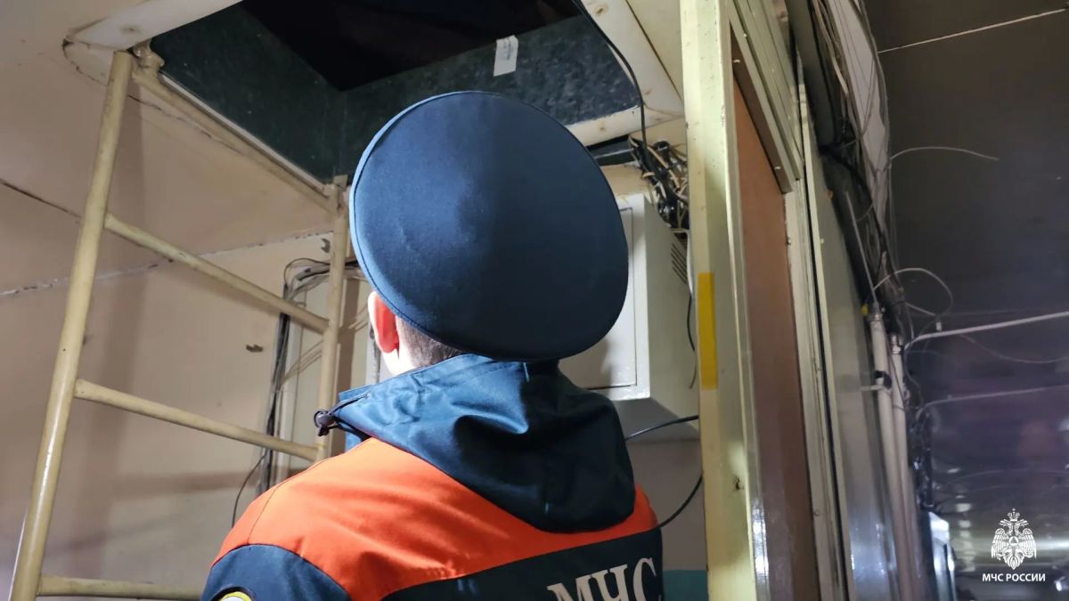 Главное — не допустить пожар: в Ноябрьске усилены меры профилактики в жилом секторе Главное — не допустить пожар: в Ноябрьске усилены меры профилактики в жилом секторе