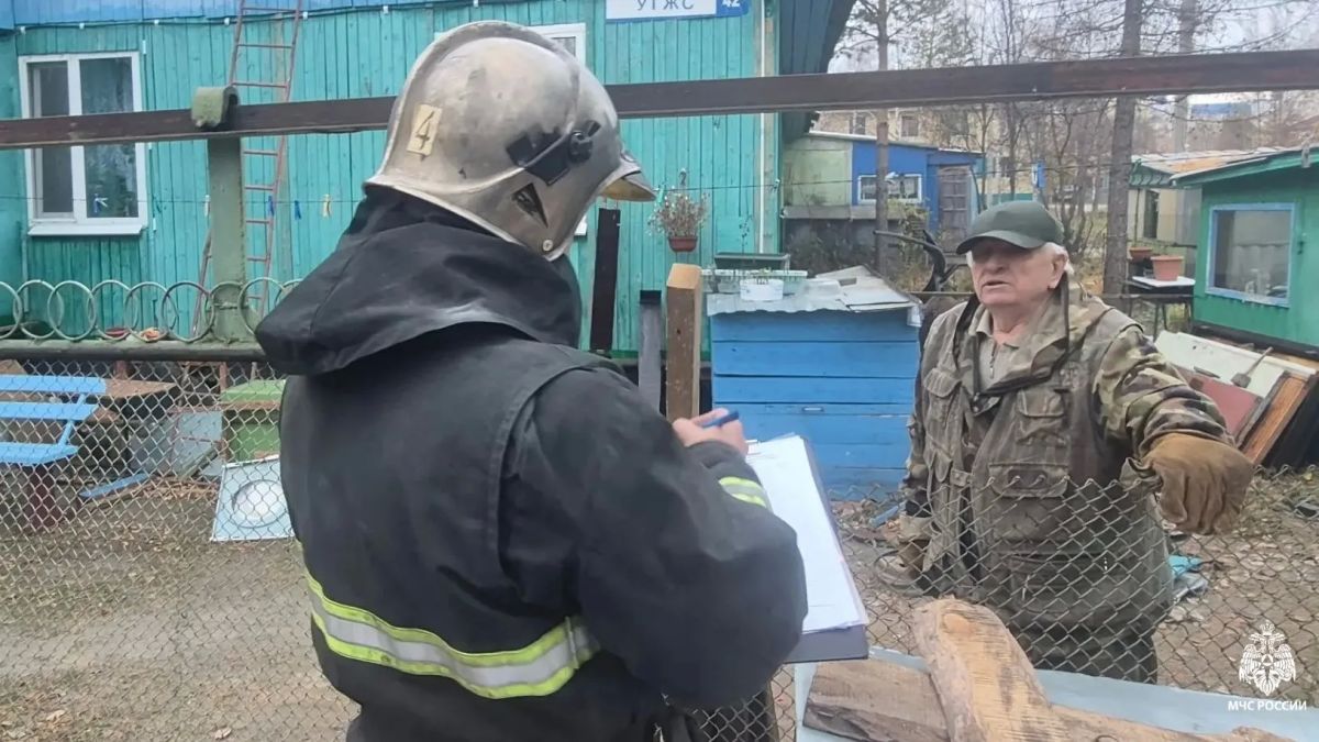 Главное — не допустить пожар: в Ноябрьске усилены меры профилактики в жилом секторе Главное — не допустить пожар: в Ноябрьске усилены меры профилактики в жилом секторе
